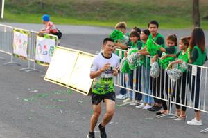 BIB: 1592
                            <button type="button" onclick="openModal(3531041)" class="btn btn-primary btn-sm float-right btn-popup" data-toggle="modal" data-target=".modal-high-quality">
                        <i class="fas fa-shopping-cart"></i> Add to Cart
                    </button>
                                            <button type="button" onclick="isThisMe(3531041, true)" class="btn btn-success btn-sm float-right btn-popup btn-isme hidden" data-toggle="tooltip" data-placement="bottom" title="นี่คือรูปของคุณใช่ไหม คลิกที่นี่เพื่อเอาเข้าอัลบั้ม">
                        <i class="fas fa-plus"></i> Add to album
                    </button>
                    <button type="button" onclick="isThisMe(3531041, false)" class="btn btn-warning btn-sm float-right btn-popup btn-isnotme hidden">
                        <i class="fas fa-ban"></i> Remove from album
                    </button>